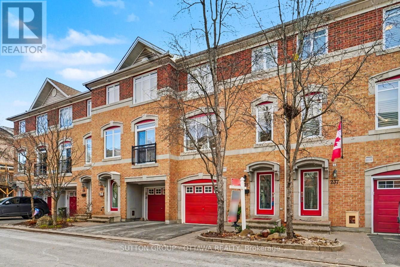 Property image for 235 WEST VILLAGE PRIVATE|Ottawa, Ontario K1Z1E2
