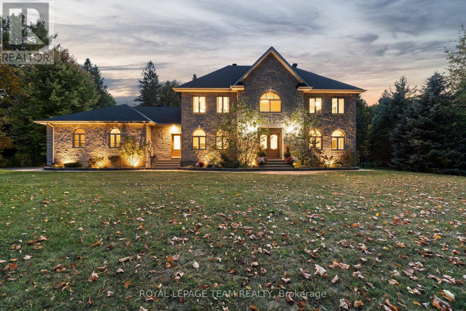 Property image for 51 MARCHVALE DRIVE|Ottawa, Ontario K2W1C1