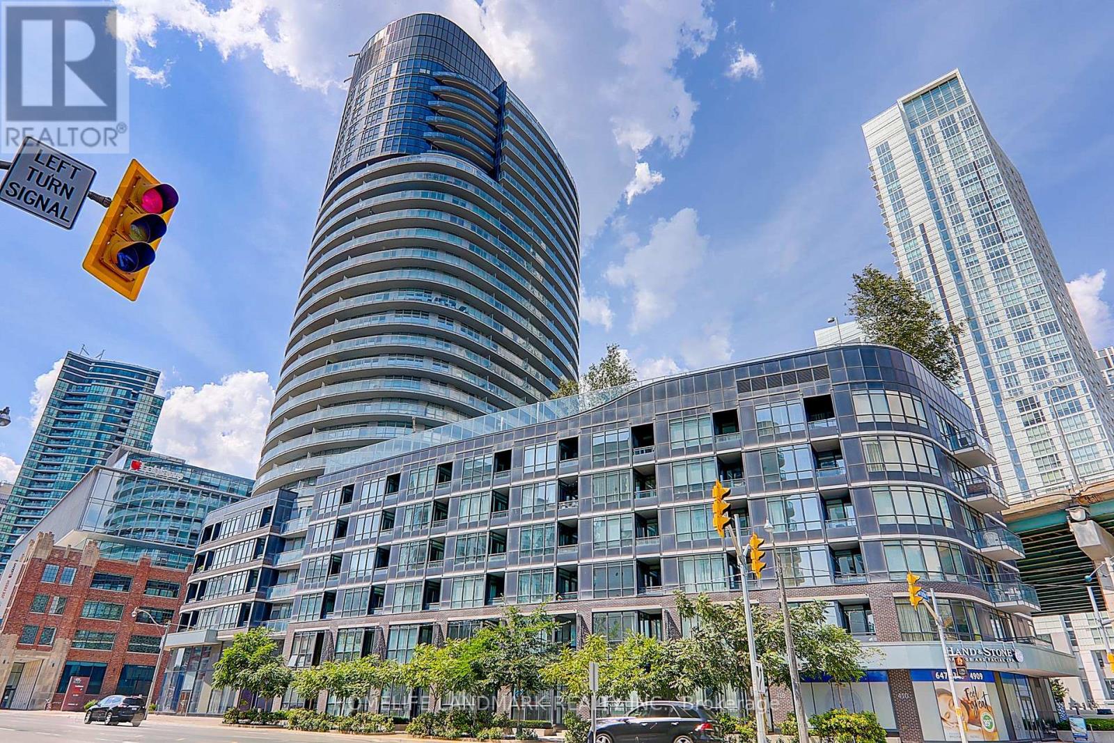 Property image for 1912 - 38 DAN LECKIE WAY|Toronto (Waterfront Communities), Ontario M5V2V6