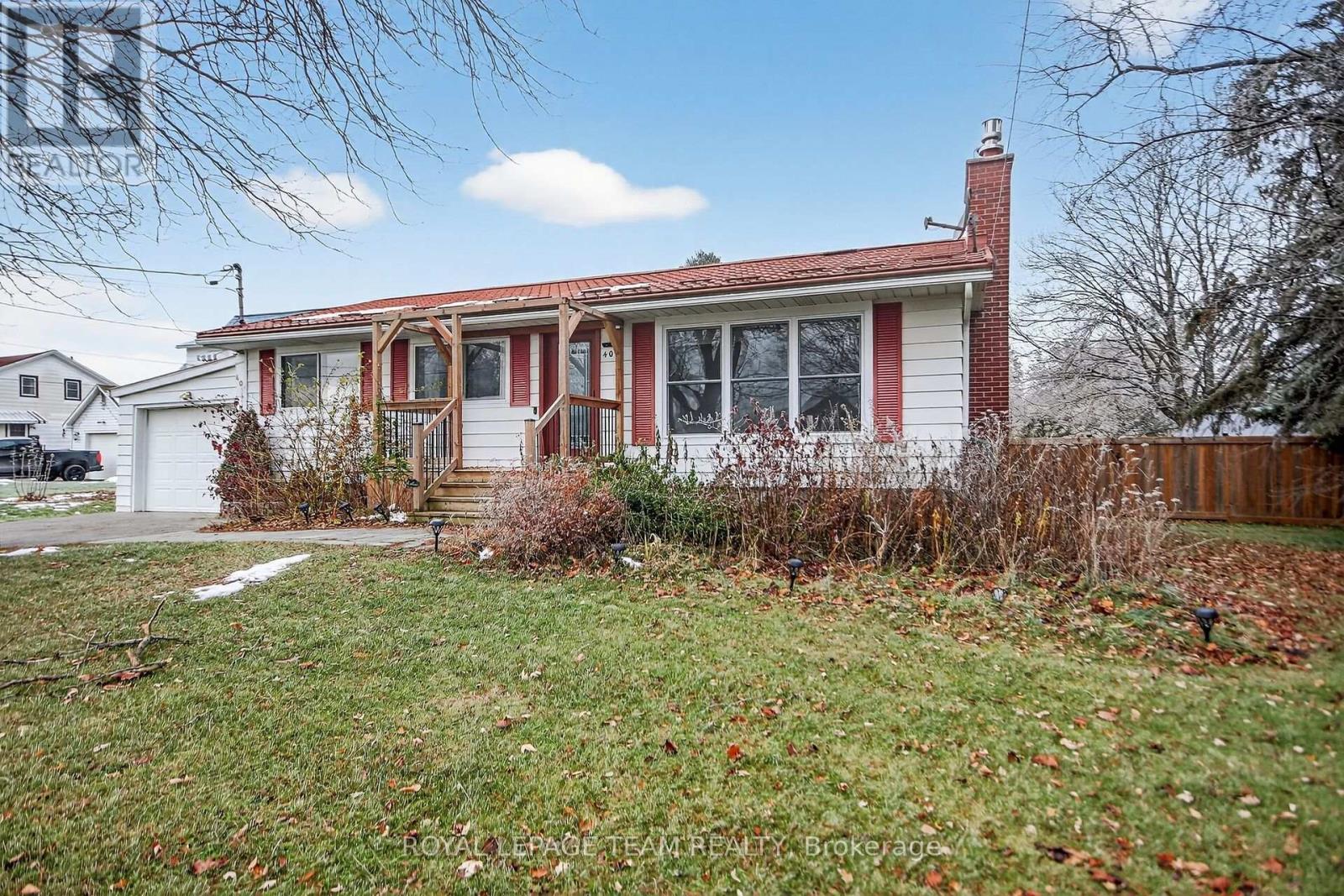 Property image for 401 CLOTHIER STREET W|North Grenville, Ontario K0G1J0