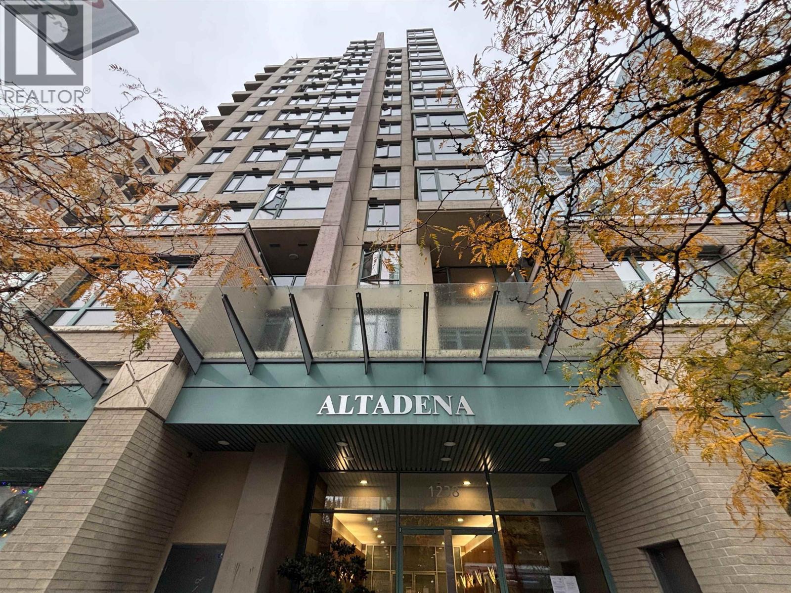 703 1238 BURRARD STREET|Vancouver, British Columbia V6Z3E1