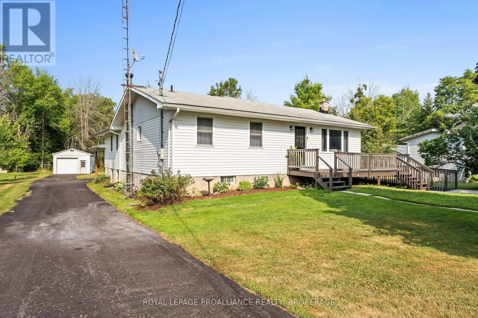 Property image for 1544 LAKE ROAD|Stone Mills (Stone Mills), Ontario K0K1Z0