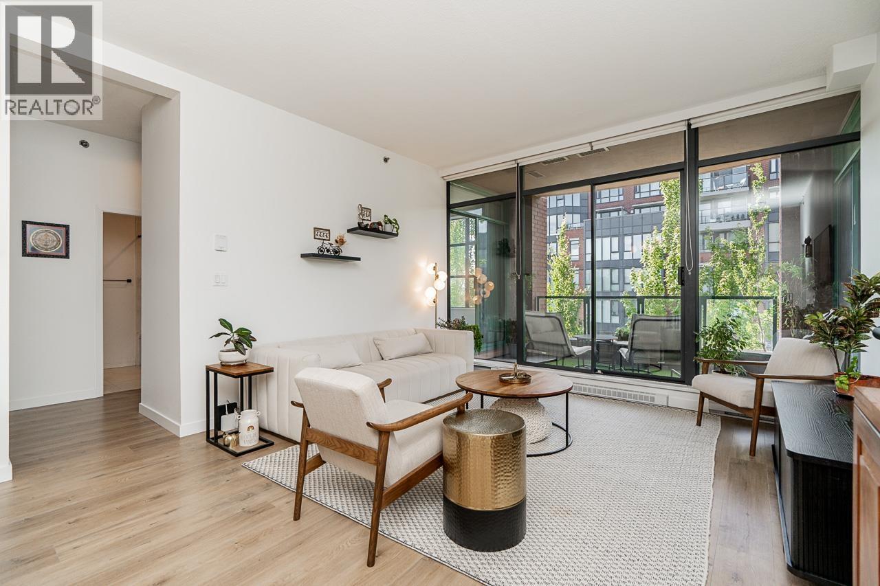 408 503 W 16TH AVENUE|Vancouver, British Columbia V5Z4N3