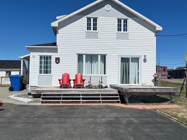 Property image for 29 Rue de l'Église|Rivière-au-Tonnerre, Quebec G0G2L0