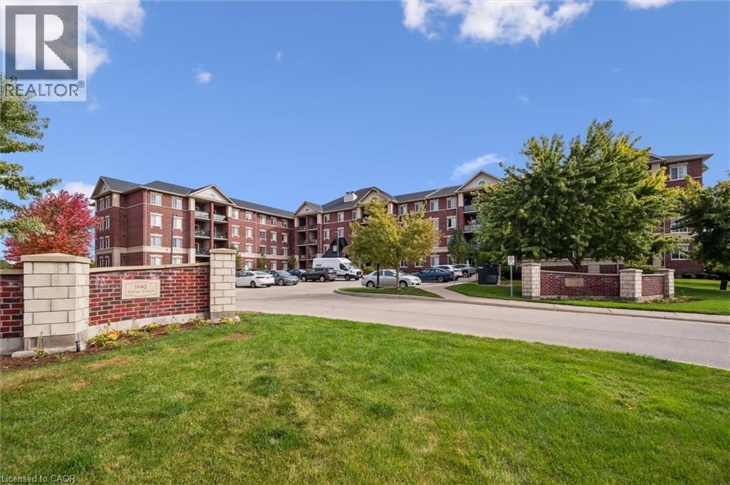 1440 GORDON Street Unit# 202|Guelph, Ontario N1L1C8