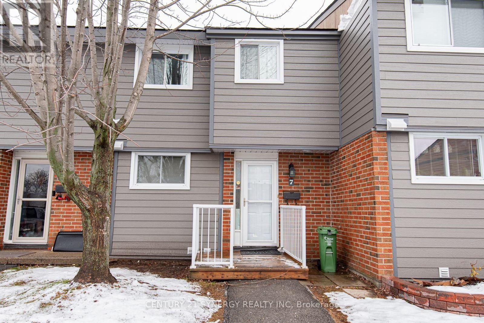 Property image for 46 - 7 GLENCOE STREET|Ottawa, Ontario K2H8S5