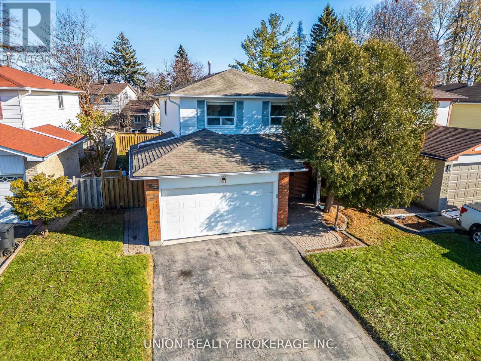 Property image for 85 LA PEER BOULEVARD|Toronto (L'Amoreaux), Ontario M1W2H4