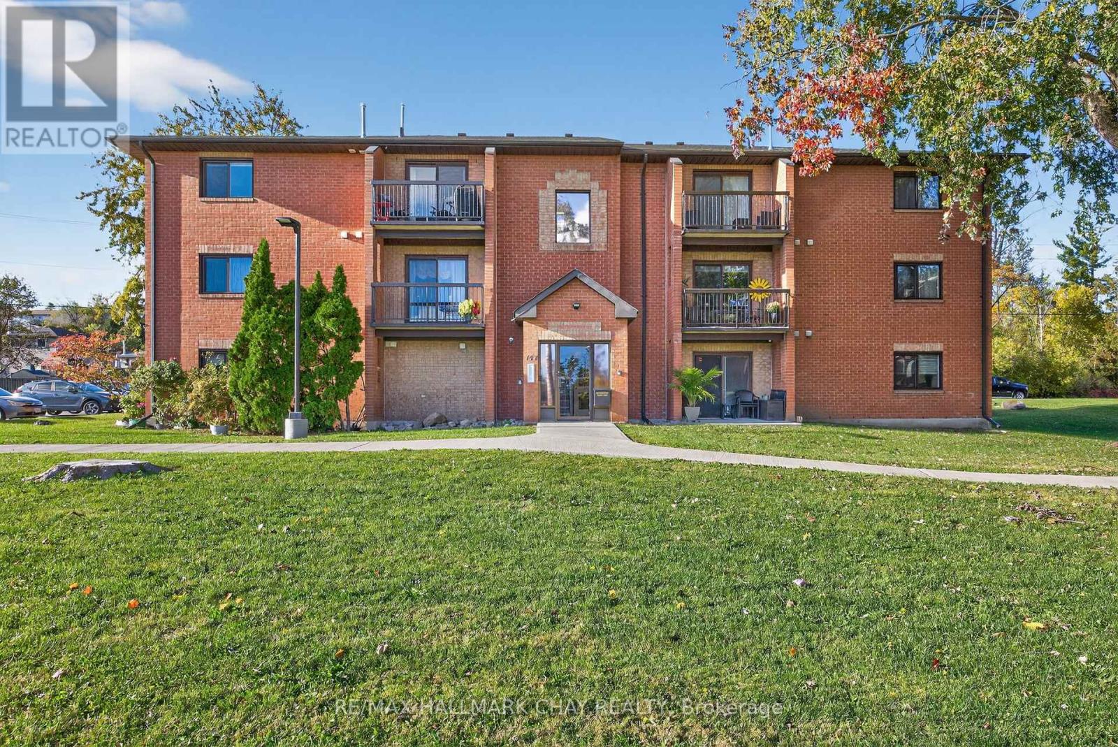 Property image for G9 - 147 EDGEHILL DRIVE|Barrie (Letitia Heights), Ontario L4N1L9