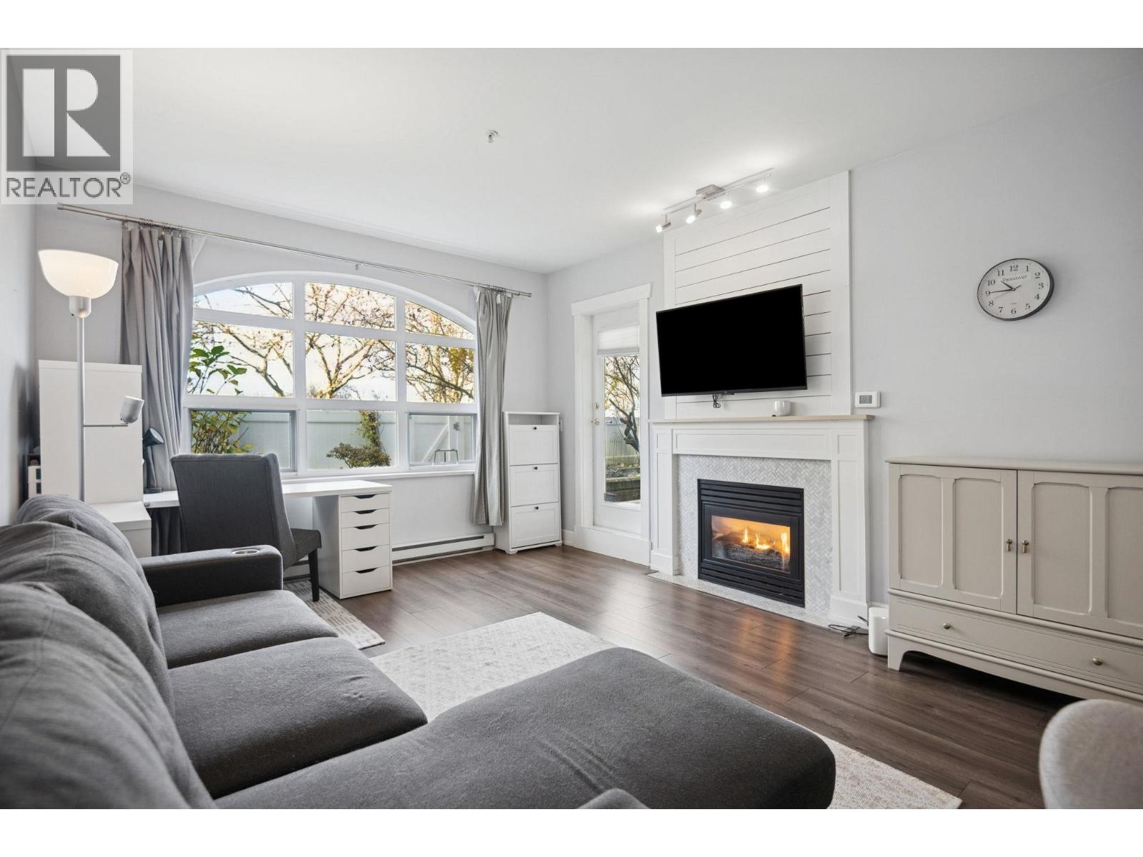 Property image for 134 5888 DOVER CRESCENT|Richmond, British Columbia V7C5R9