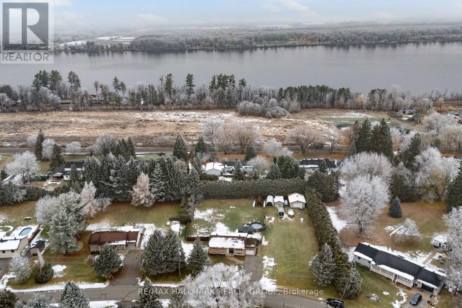 Property image for 1050 BARNETT DRIVE|Ottawa, Ontario K4C1C7