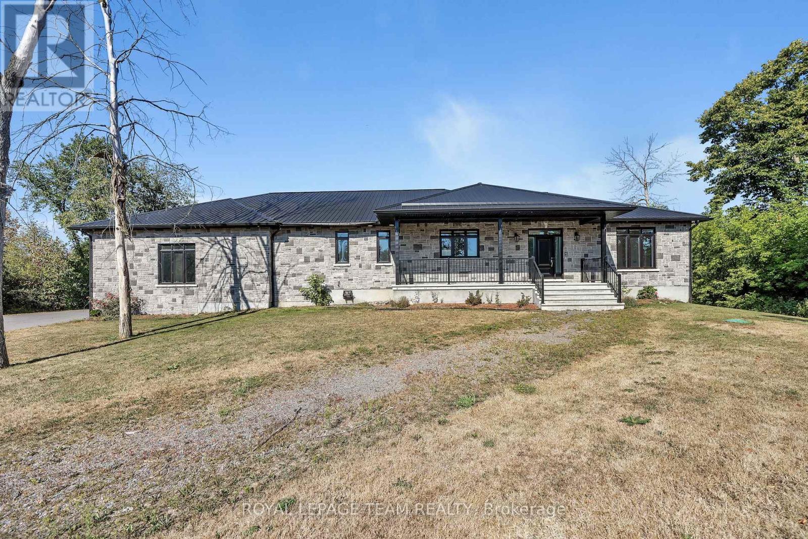 2500 KEARNS WAY|Ottawa, Ontario K4P1R9