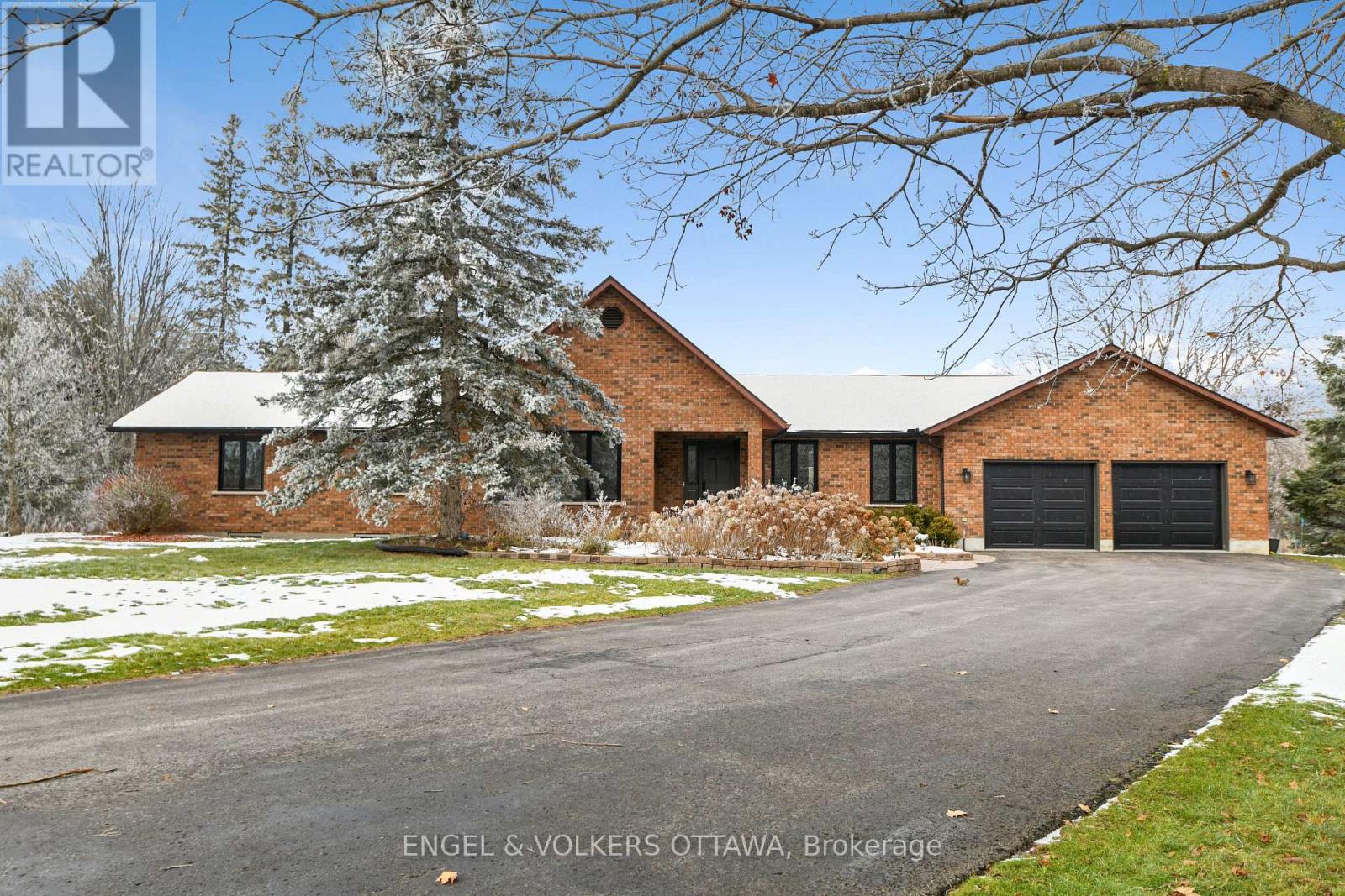 Property image for 102 DELANEY DRIVE|Ottawa, Ontario K0A1L0