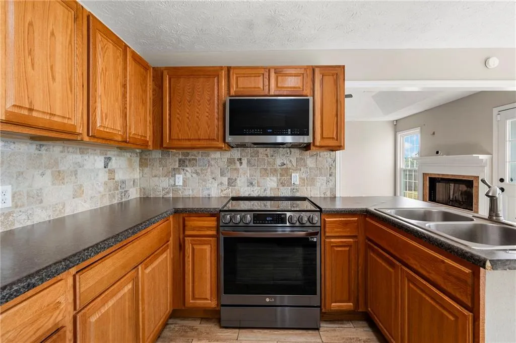 Additional image 33 of 11 Farmbrook Drive, Fort Mitchell, AL 36856