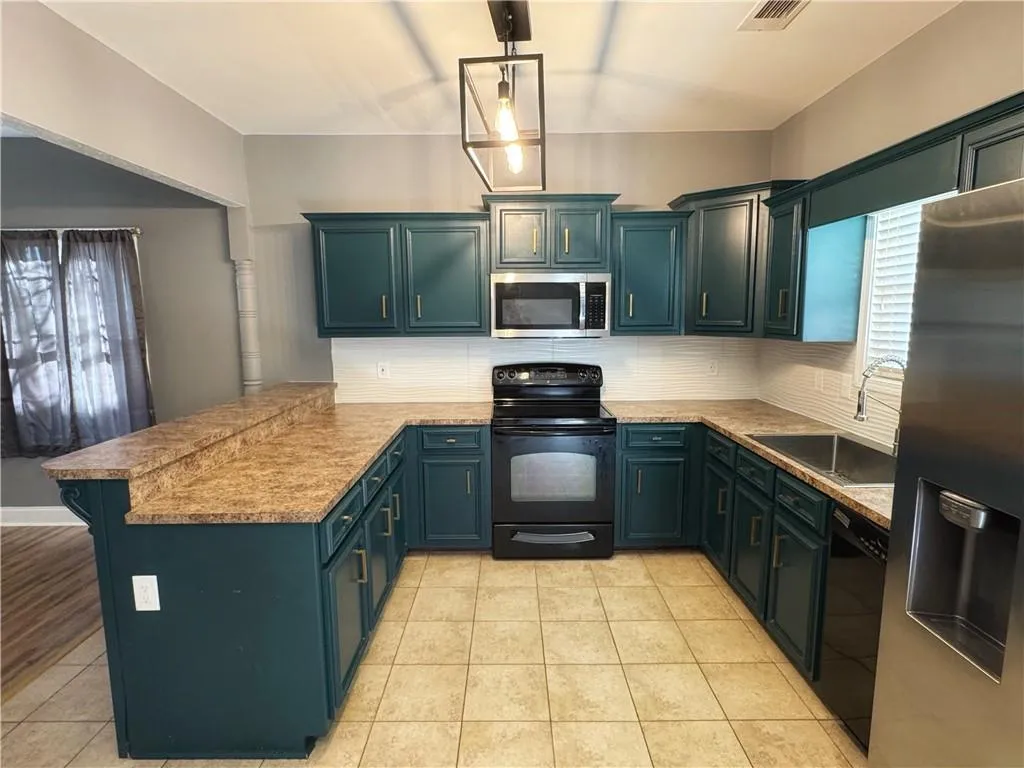 Additional image 11 of 2413 21st Avenue, Phenix City, AL 36867