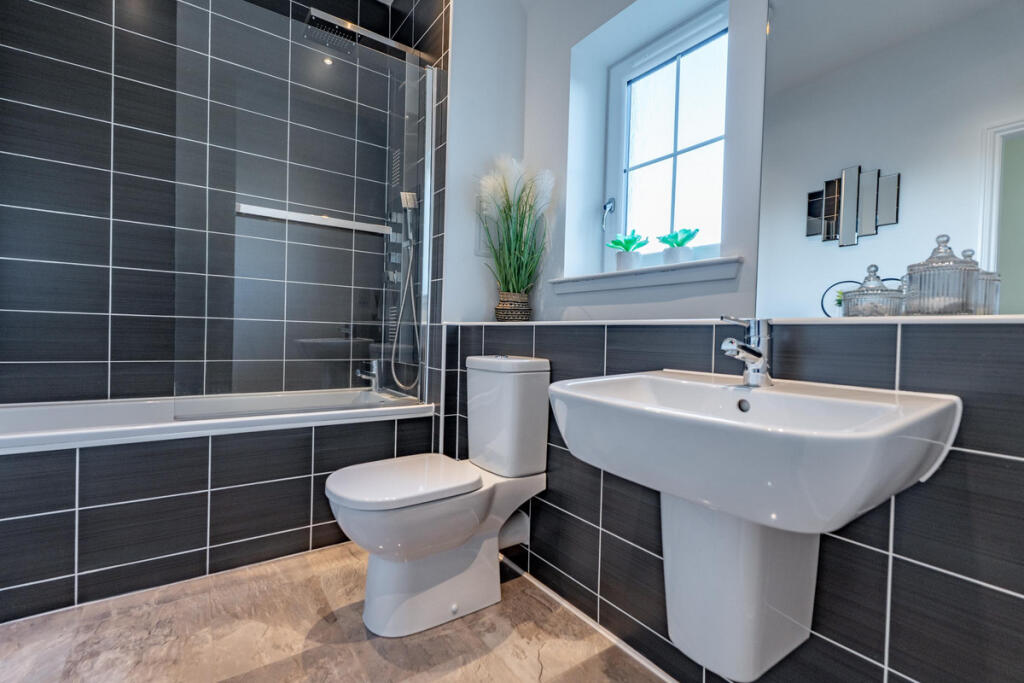 Additional image 8 of Perwinnes Crescent, Aberdeen, AB23