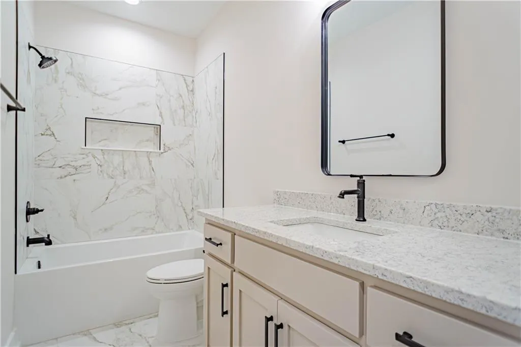 Additional image 57 of 1859 Lee Road 288, Smiths Station, AL 36877