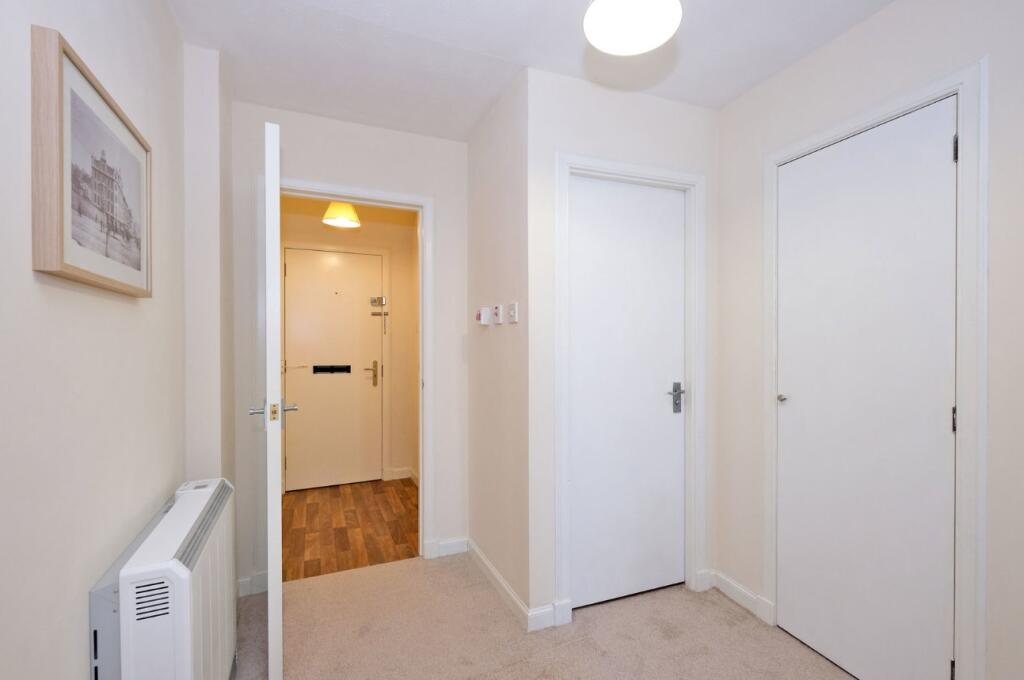 Additional image 6 of Flat 16, 52 Guild Street, Aberdeen, Aberdeenshire, AB11 6NB