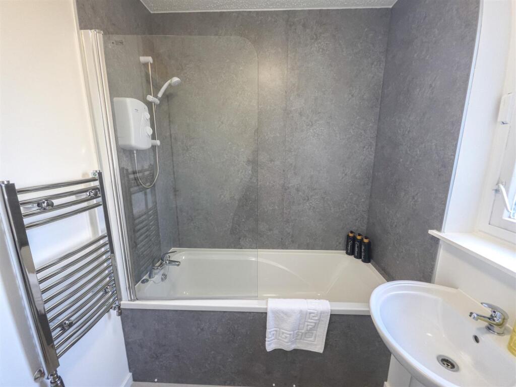 Additional image 15 of Great Northern Road