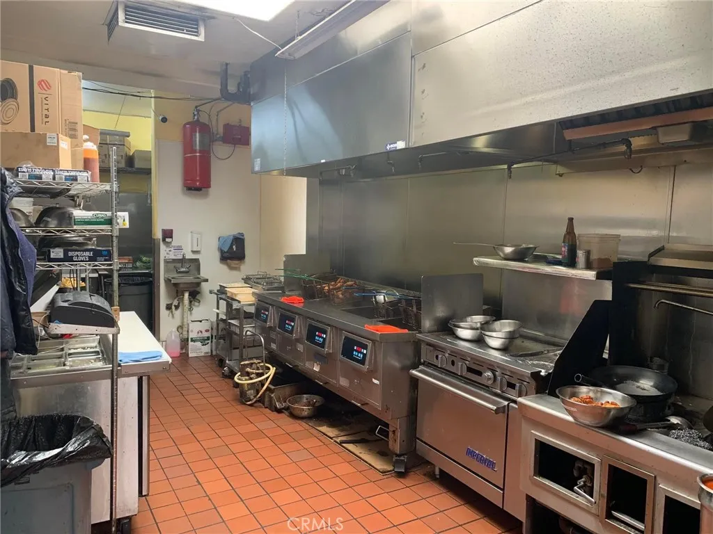 Additional image 3 of 1800 Atlantic Avenue, Long Beach, CA 90806