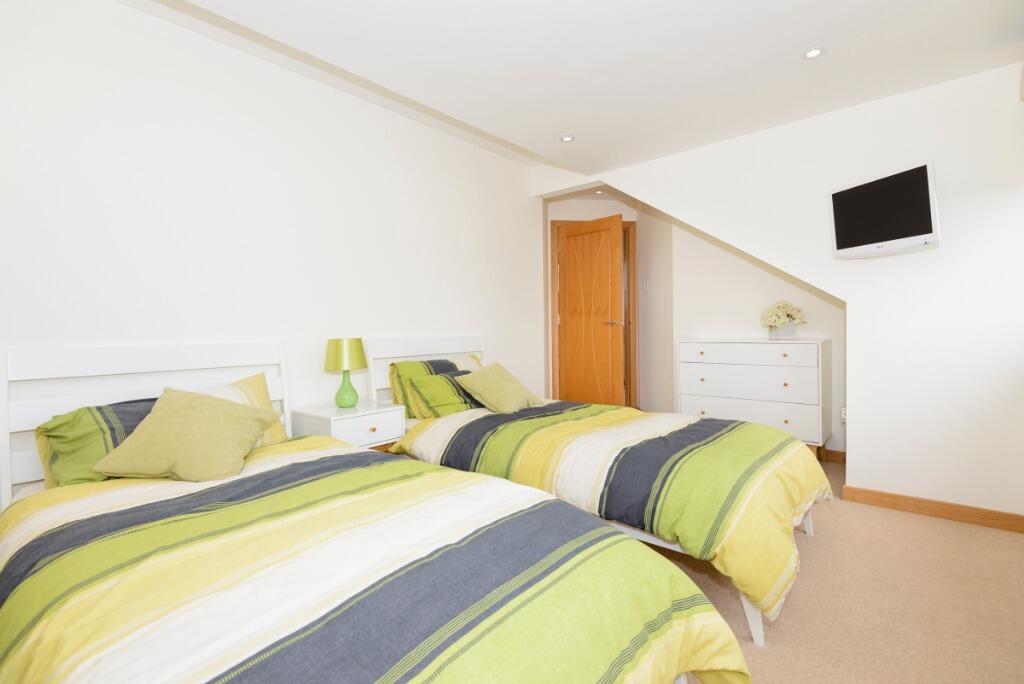 Additional image 14 of Hillview Terrace, Cults, Aberdeen, AB15