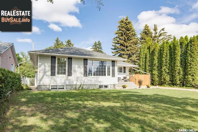 Property image for 17 Harrison Crescent, Saskatoon, Saskatchewan, S7J2K9, Canada