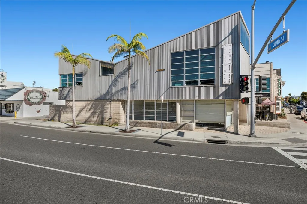 Additional image 2 of 3000 Newport Boulevard, Newport Beach, CA 92663