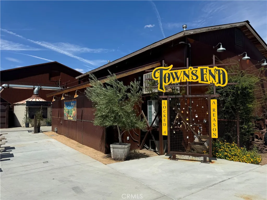 Additional image 27 of 22092 US Highway 18, Apple Valley, CA 92307