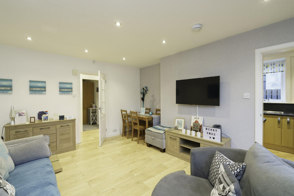 Additional image 4 of Ruthrieston Circle, Aberdeen