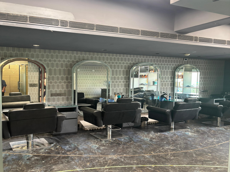 Additional image 3 of MG Road, Agra