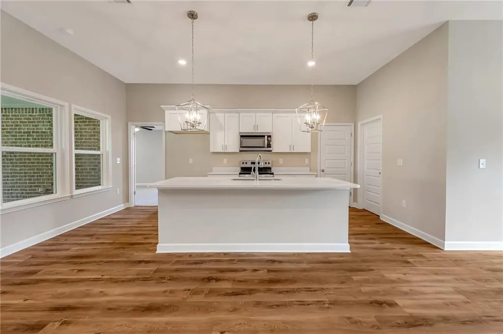 Additional image 12 of 306 Thornbird Loop, Enterprise, AL 36330