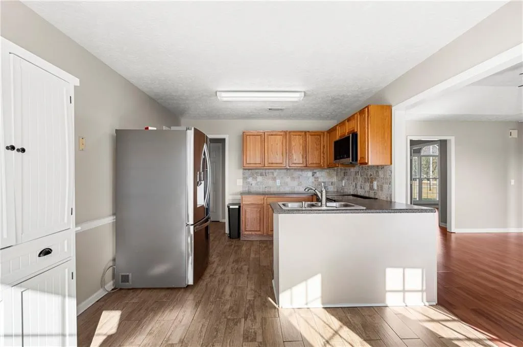 Additional image 8 of 11 Farmbrook Drive, Fort Mitchell, AL 36856