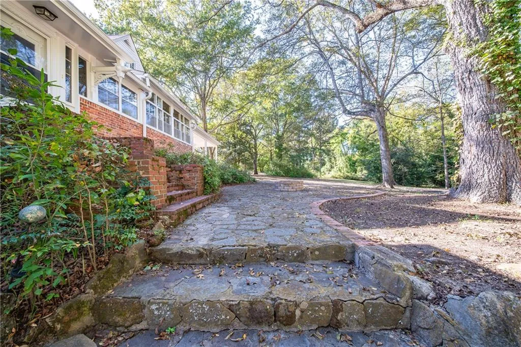 Additional image 138 of 389 Summerville Road, Smiths Station, AL 36877