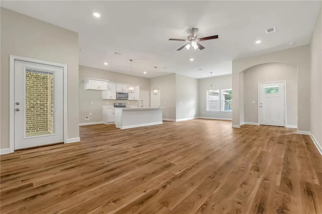 Additional image 5 of 306 Thornbird Loop, Enterprise, AL 36330