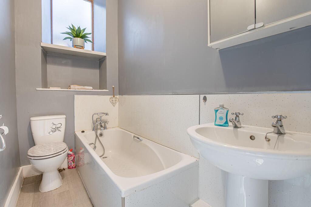 Additional image 4 of Sunnybank Place , Aberdeen