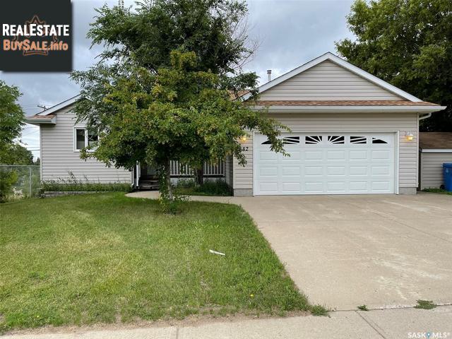 Property image for 642 2nd Street, Estevan, Saskatchewan, S4A0K9, Canada