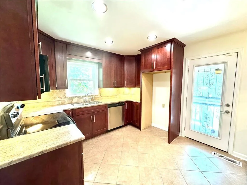 Additional image 42 of 1301 32nd Street, Phenix City, AL 36867