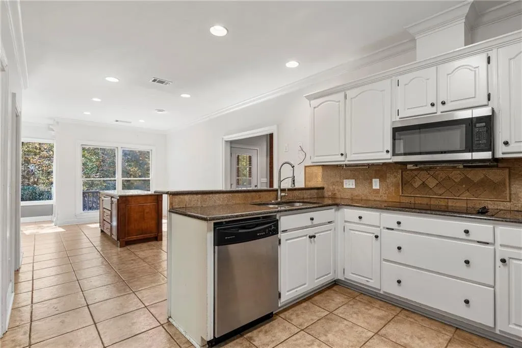 Additional image 47 of 907 Oakhurst Drive, Smiths Station, AL 36877