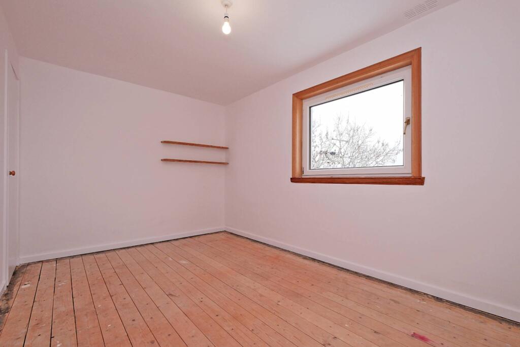 Additional image 15 of 22 Craig Gardens, Cults, Aberdeen, AB15 9TN