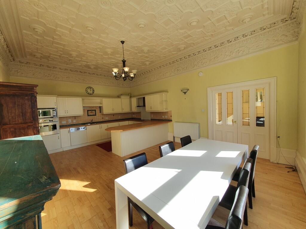 Additional image 9 of Cliff House, AB15