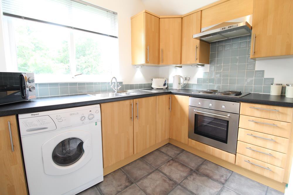 Additional image 4 of Laurel Avenue, Top Floor, AB22