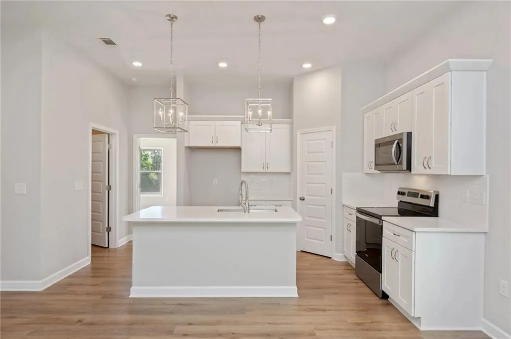 Additional image 11 of 310 Thornbird Loop, Enterprise, AL 36330