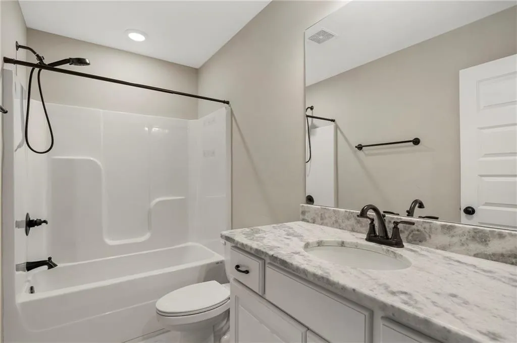 Additional image 46 of 29 Veterans Court, Fort Mitchell, AL 36856