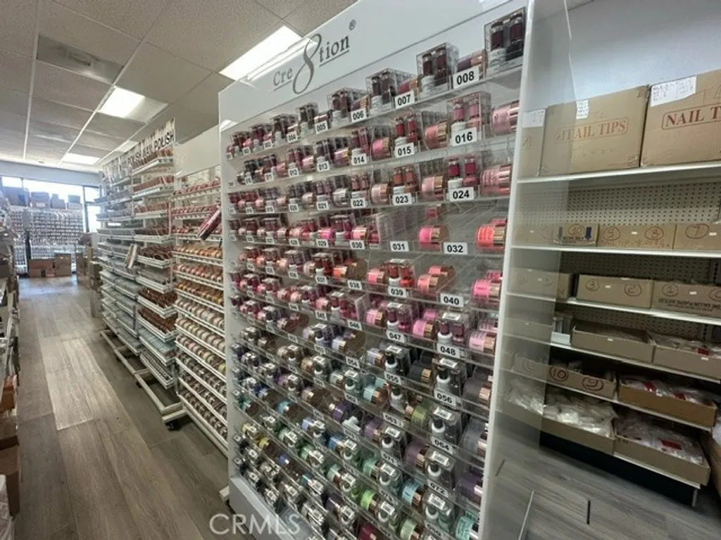 Additional image 5 of 7197 Boulder Avenue Unit 12, Highland, CA 92346