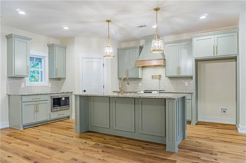 Additional image 10 of 1793 Lee Road 288, Smiths Station, AL 36877