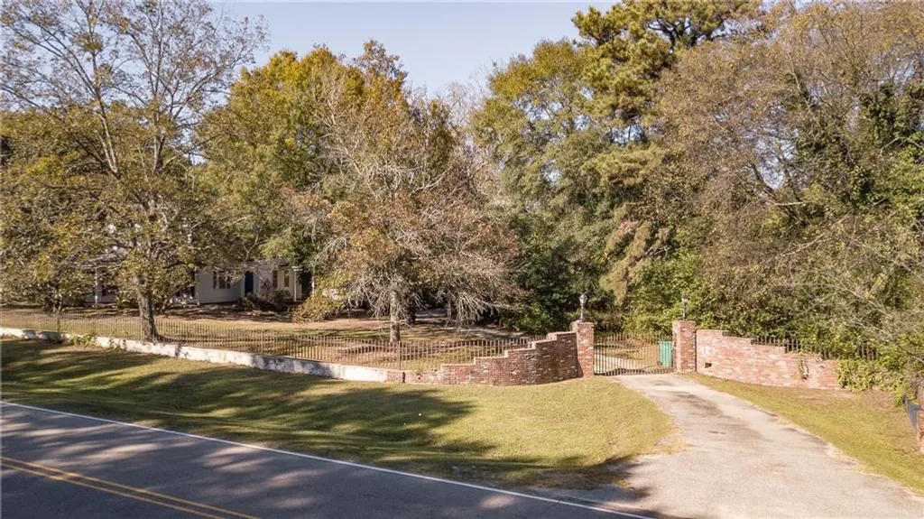 Additional image 108 of 389 Summerville Road, Smiths Station, AL 36877