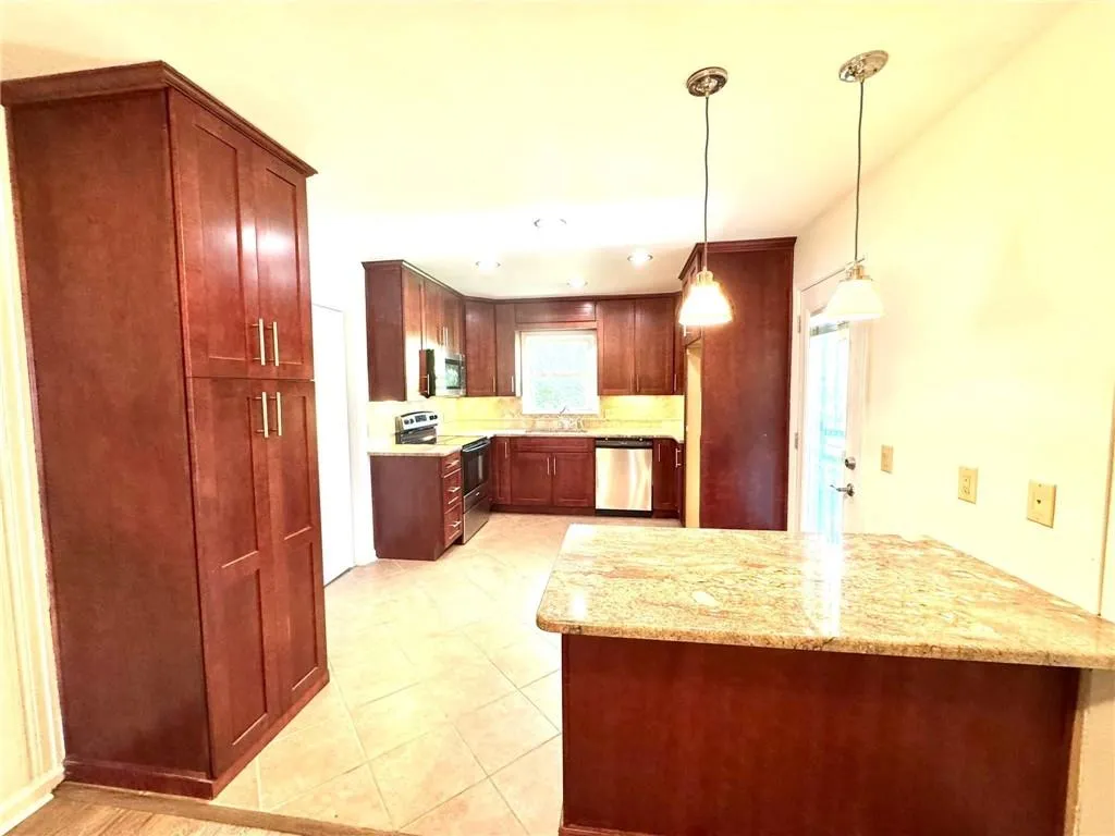 Additional image 19 of 1301 32nd Street, Phenix City, AL 36867