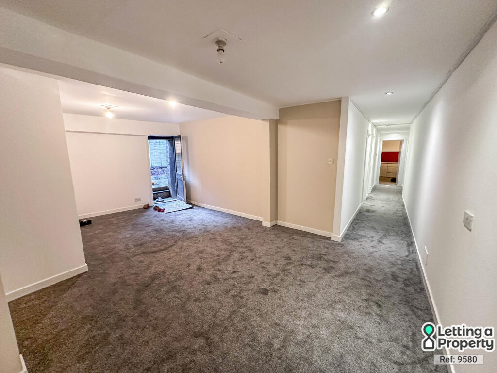 Additional image 4 of Theatre Lane, Aberdeen, Aberdeenshire, AB11 5AW