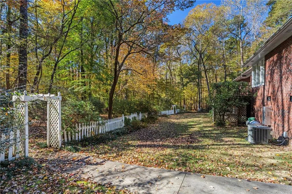 Additional image 28 of 907 Oakhurst Drive, Smiths Station, AL 36877