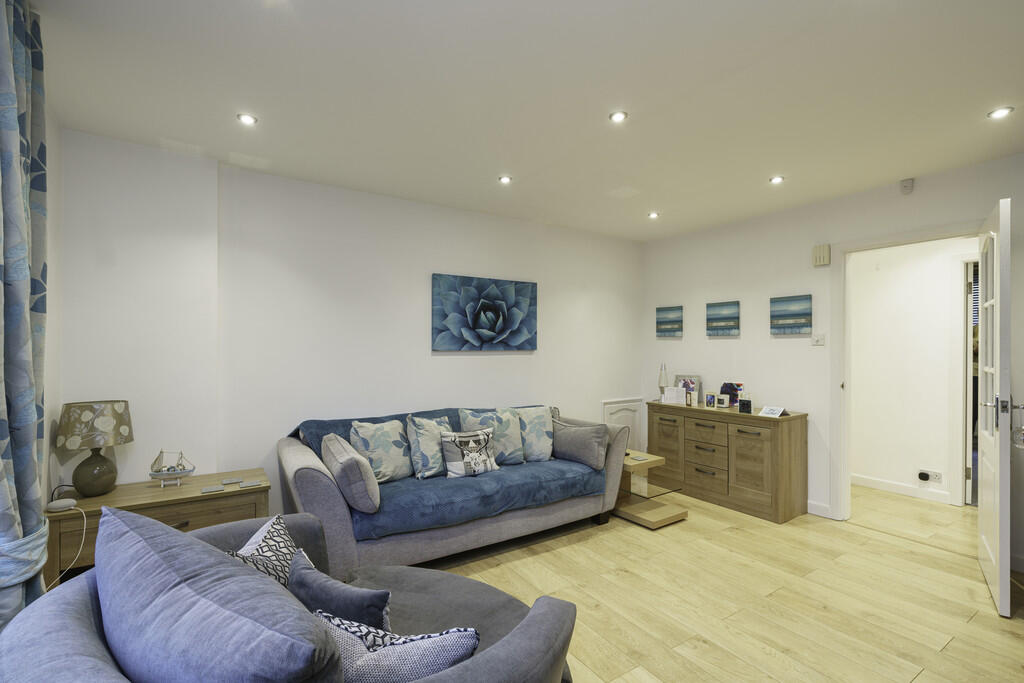 Additional image 2 of Ruthrieston Circle, Aberdeen