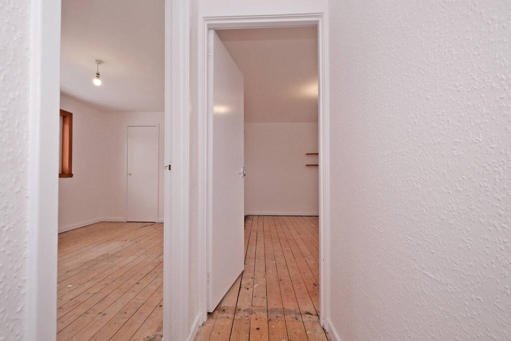 Additional image 11 of 22 Craig Gardens, Cults, Aberdeen, AB15 9TN